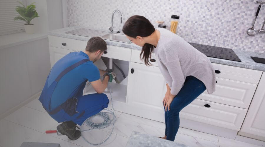 Professional sink repair in Bakersfield, CA